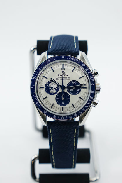 Omega Speedmaster Professional Moonwatch "Silver Snoopy Award"