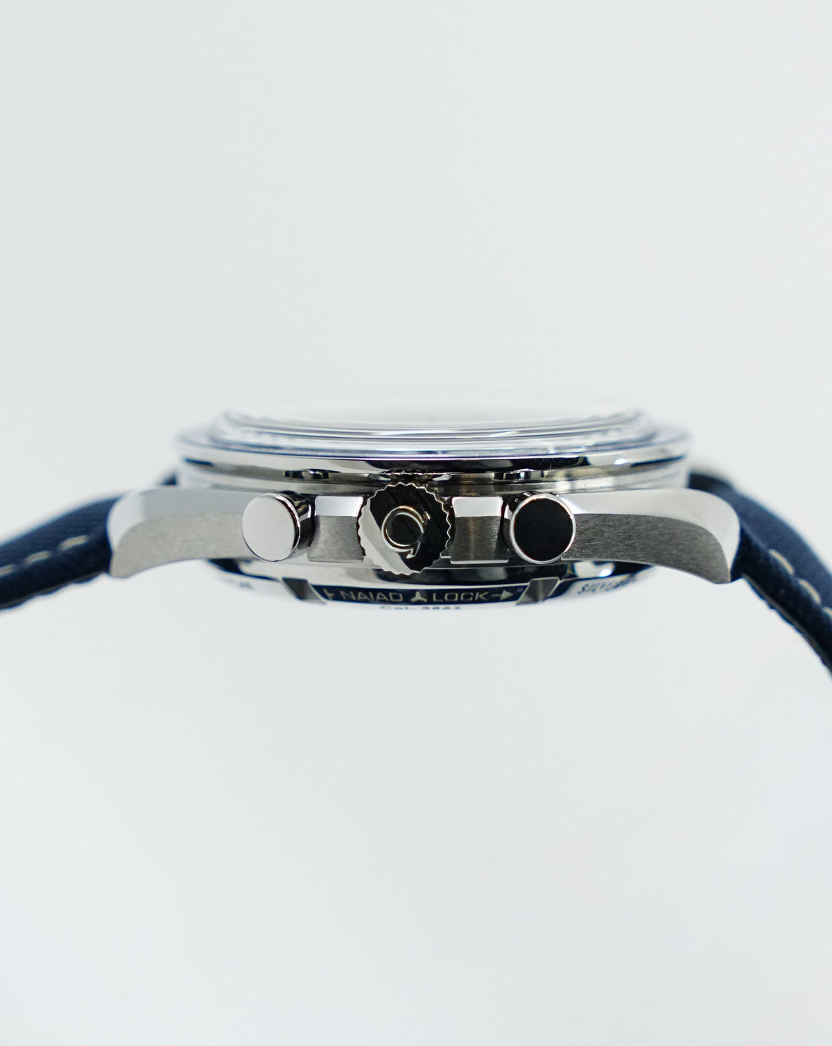Omega Speedmaster Professional Moonwatch "Silver Snoopy Award"