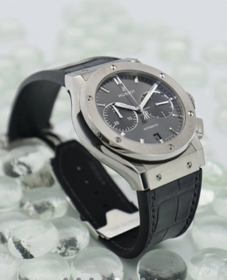 Hublot Classic Fusion Gray Men’s Watch – 521.NX.7071.LR